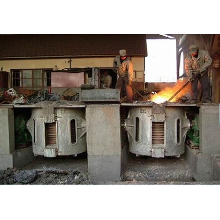 Steel casting furnace